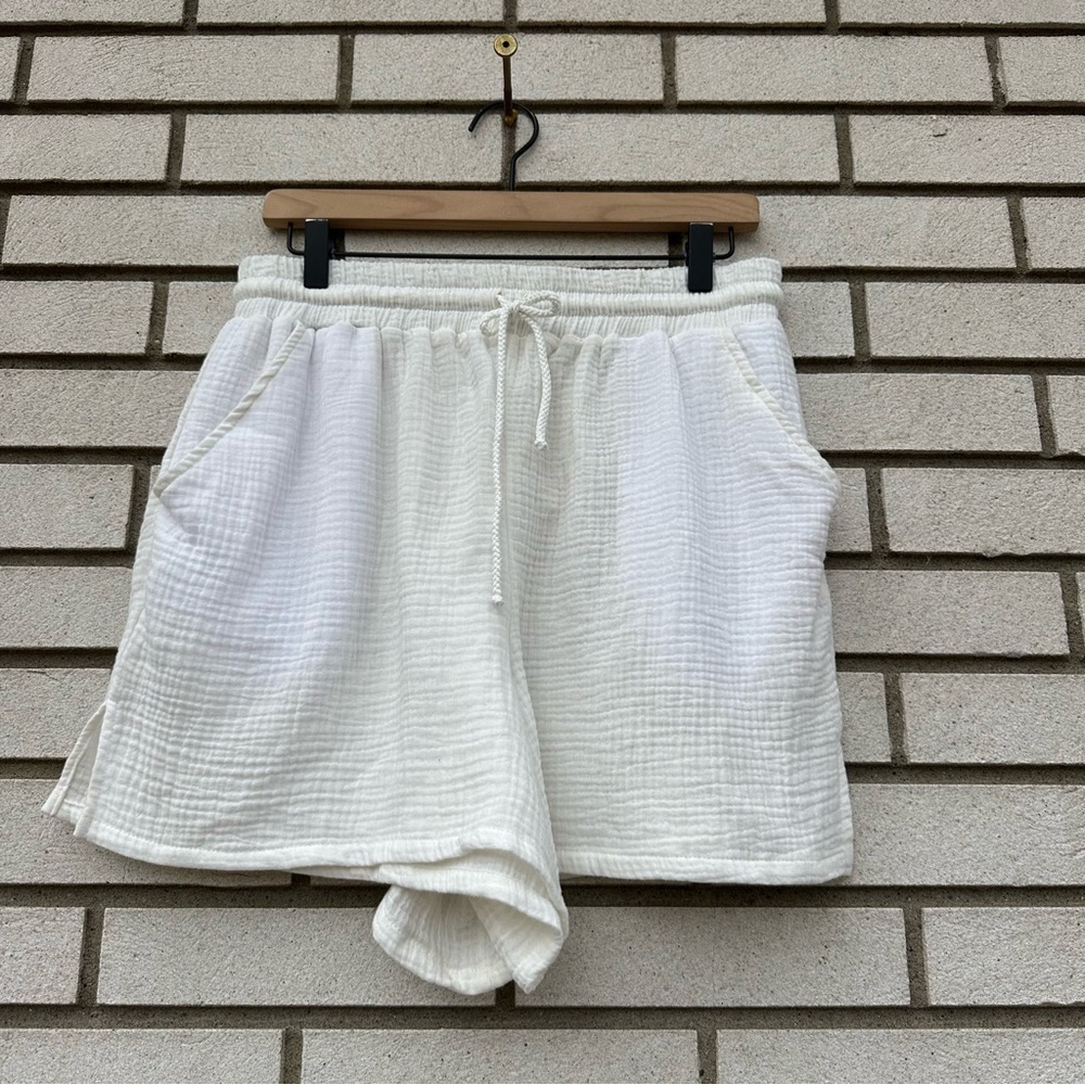 Dippin Daisy’s Pacific Hideaway Ivory Double Gauze Cotton Pull On Shorts XL Boho - Picture 2 of 11